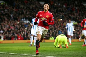 Sanchez khen ngợi Man United là CLB lớn hơn Arsenal Sanchez khen ngợi Man United là CLB lớn hơn Arsenal