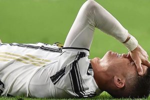 Ronaldo và Juventus có thể bị loại khỏi Serie A